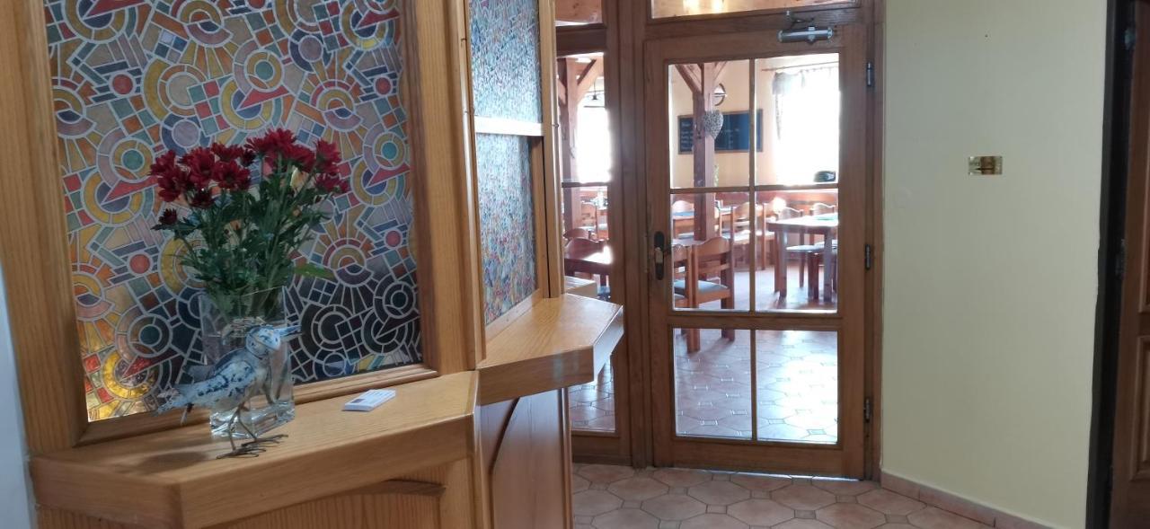 Hotel Zlaty Potok Nicov  외부 사진