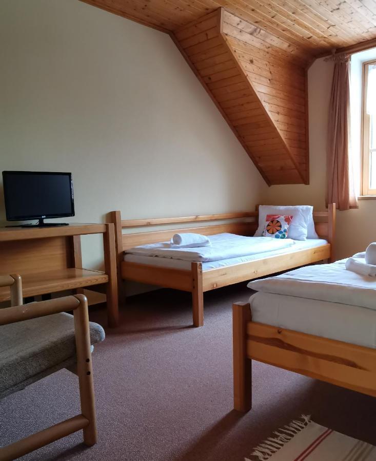 Hotel Zlaty Potok Nicov  외부 사진
